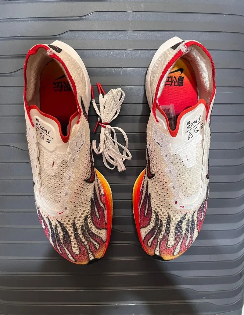 Vaporfly 3 Ekiden Pack photo 1