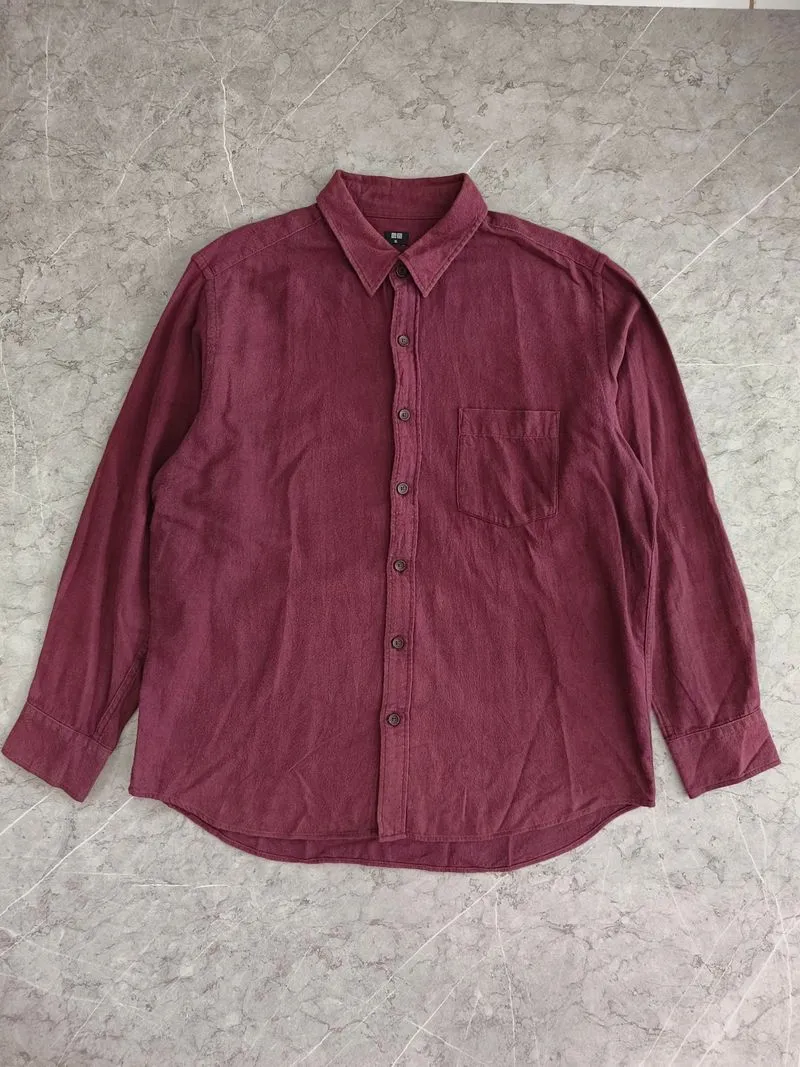 Kemeja Uniqlo photo 1
