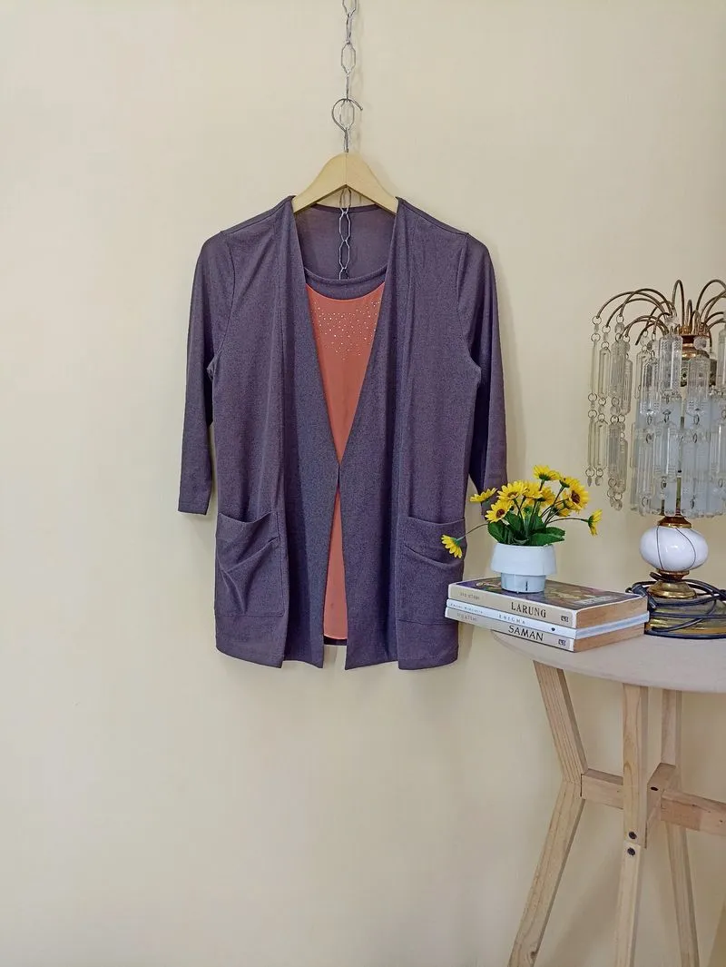 KOREAN BRAND BLOUSE photo 1