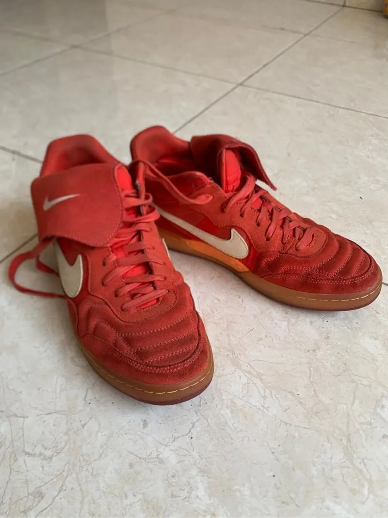 Nike Tiempo ukuran 43 photo 1