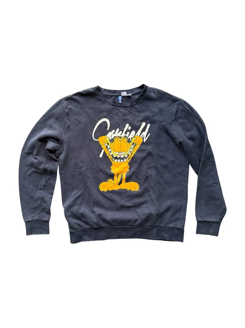 H&M crewneck sweatshirt photo 1
