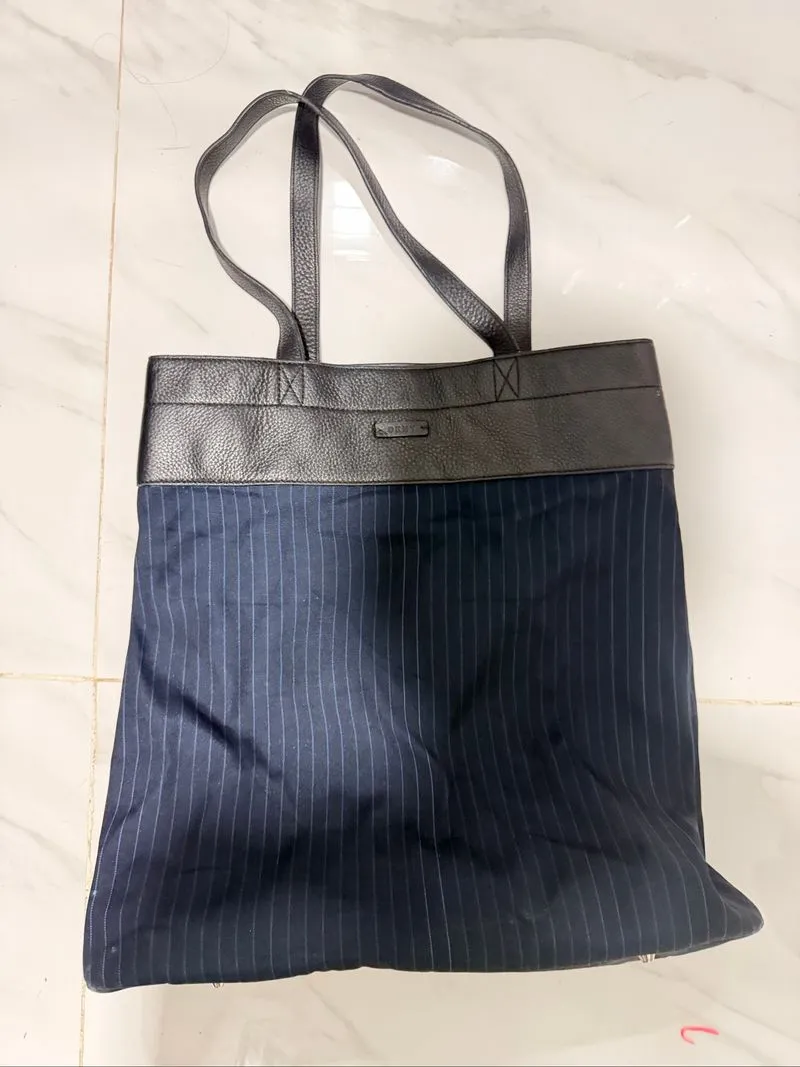 DKNY Tote Bag (Authentic) photo 1