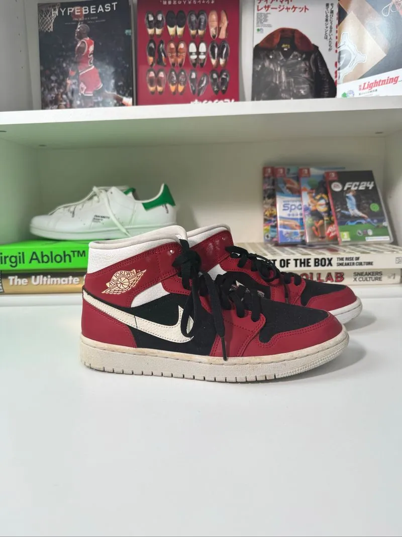Nike air jordan 1 mid chicago photo 1