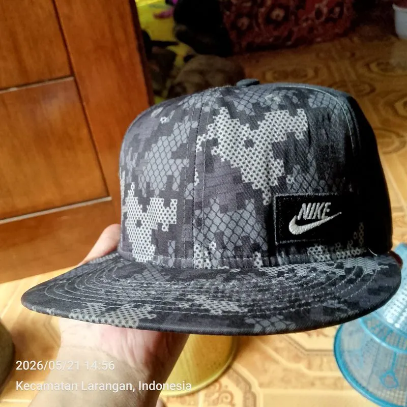 Topi NIKE photo 1