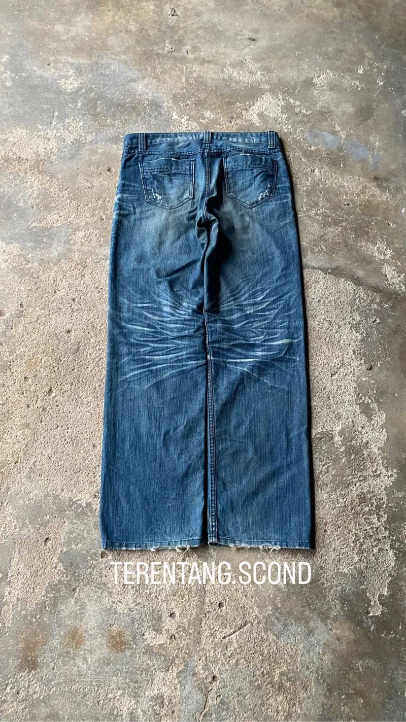 Jeans peding by Bornjeans photo 1