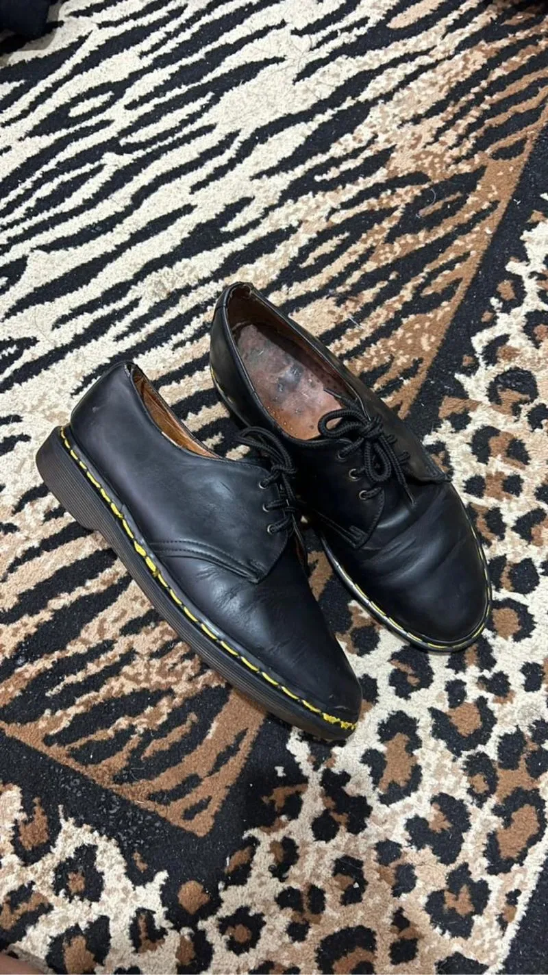 Dr martens 1461 blacksmooth England photo 1