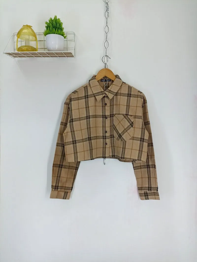 SHEIN CROP TOP photo 1
