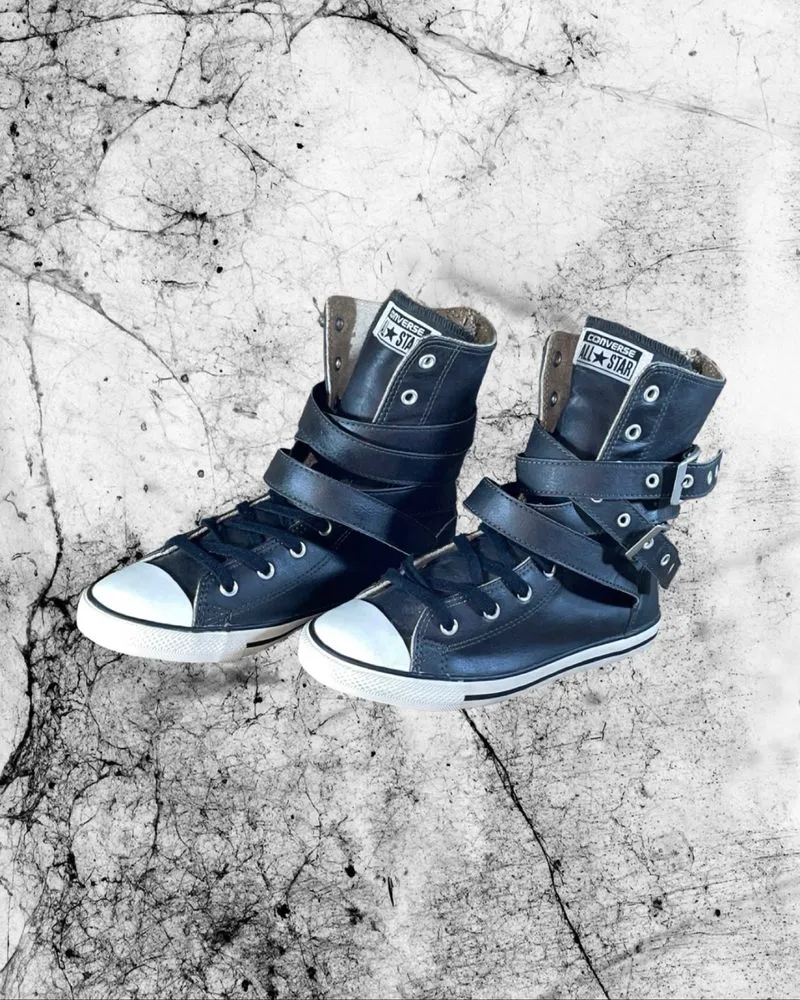 ♱ Converse Chuck Taylor Sidney XHI photo 1