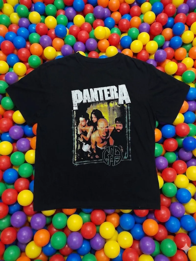 Pantera Members Photo Tee photo 1