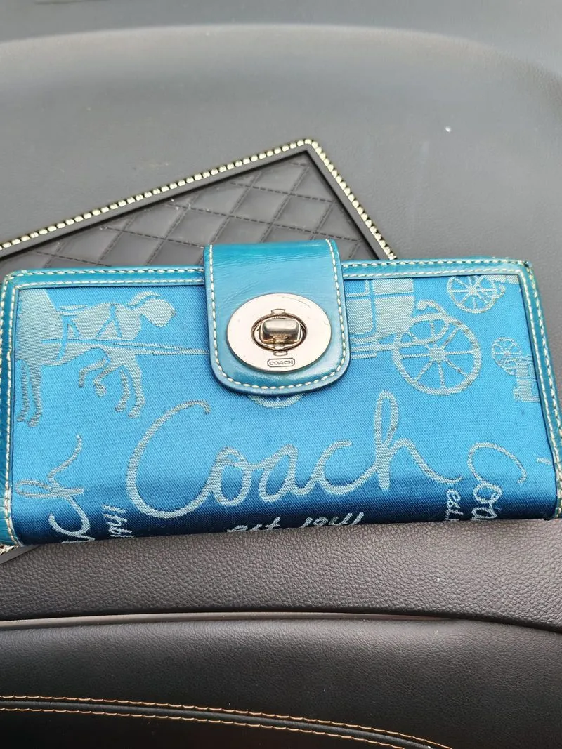 coach wallet signature kereta biru; dompet lipat panjang photo 1