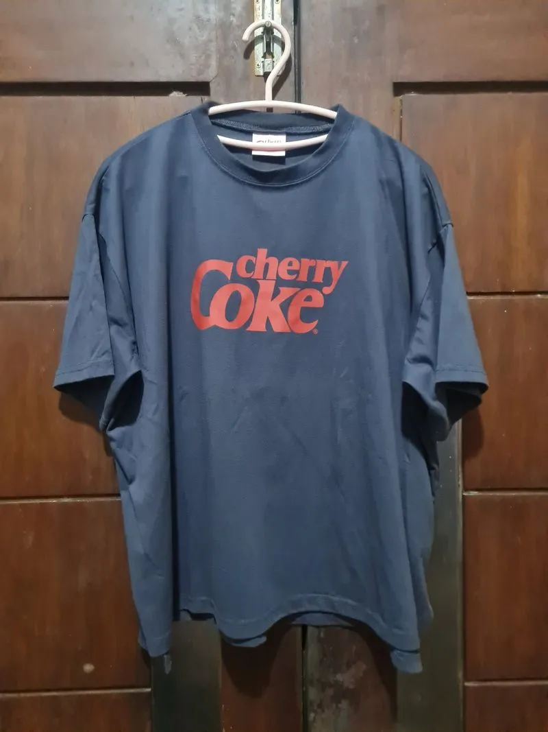 Kaos cherry coke photo 1