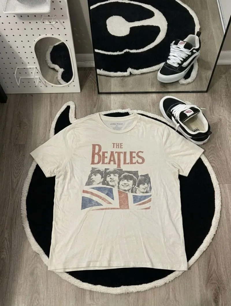 The Beatles Band Tee White Graphic  photo 1