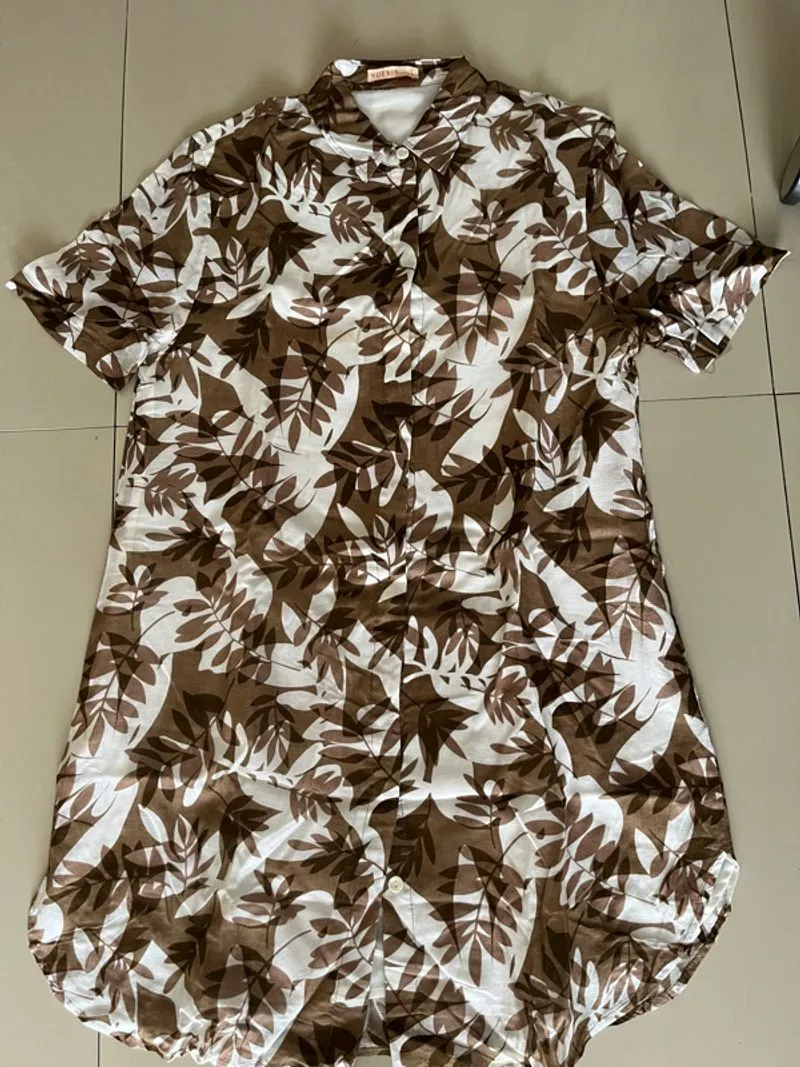 Dress kemeja L Motip daun  photo 1