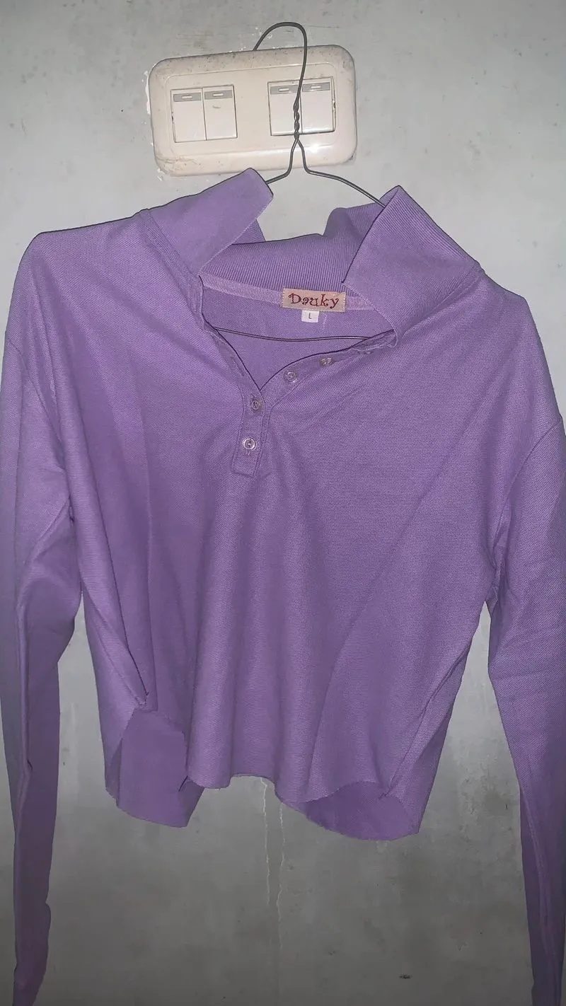 Crop Polo Shirt Wanita photo 1