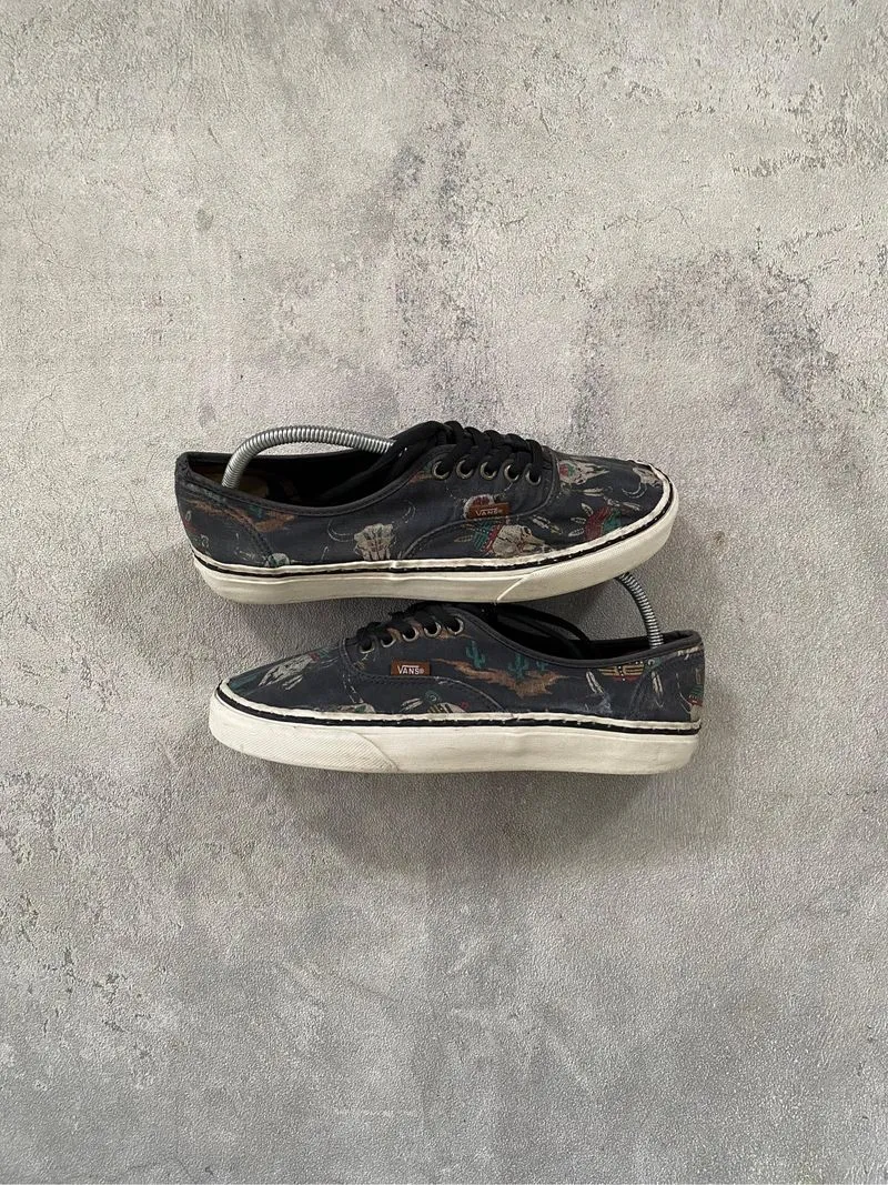vans authentic desert tribal photo 1