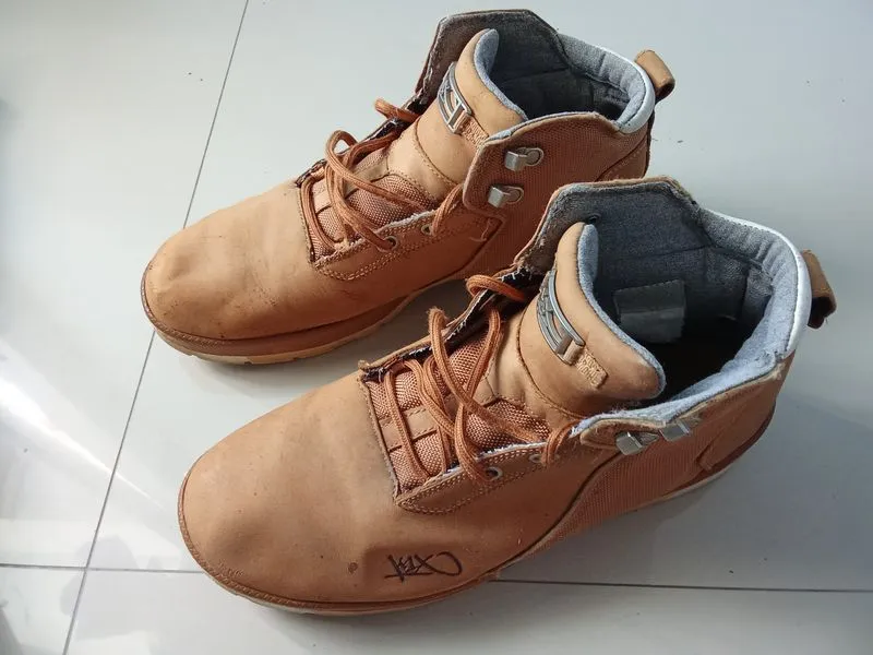 K1ck Vintage Sepatu Boots Pria brown photo 1