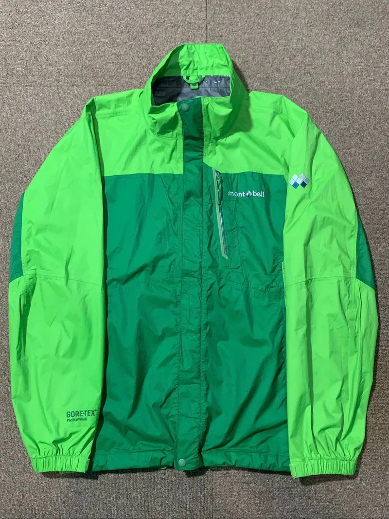 Montbell Gore-Tex Paclite Rain Jacket Green  photo 1