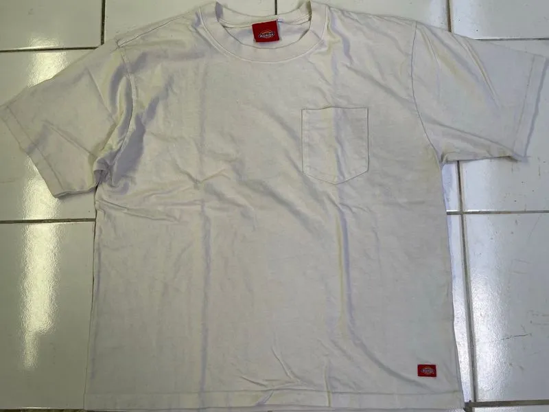 True white dickies tee’s photo 1
