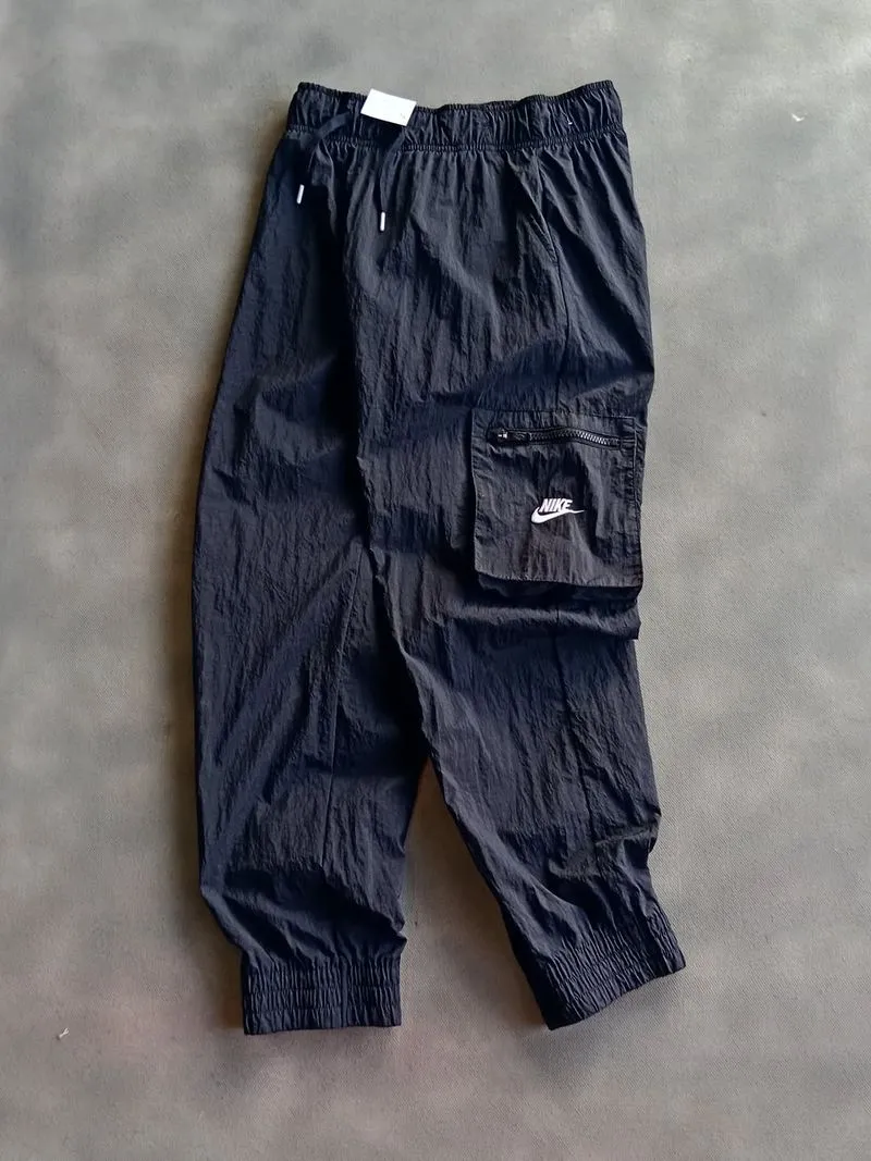 NIKE NYLON BLACK CARGO LONG PANTS | CELANA PANJANG | CLWM 24 photo 1