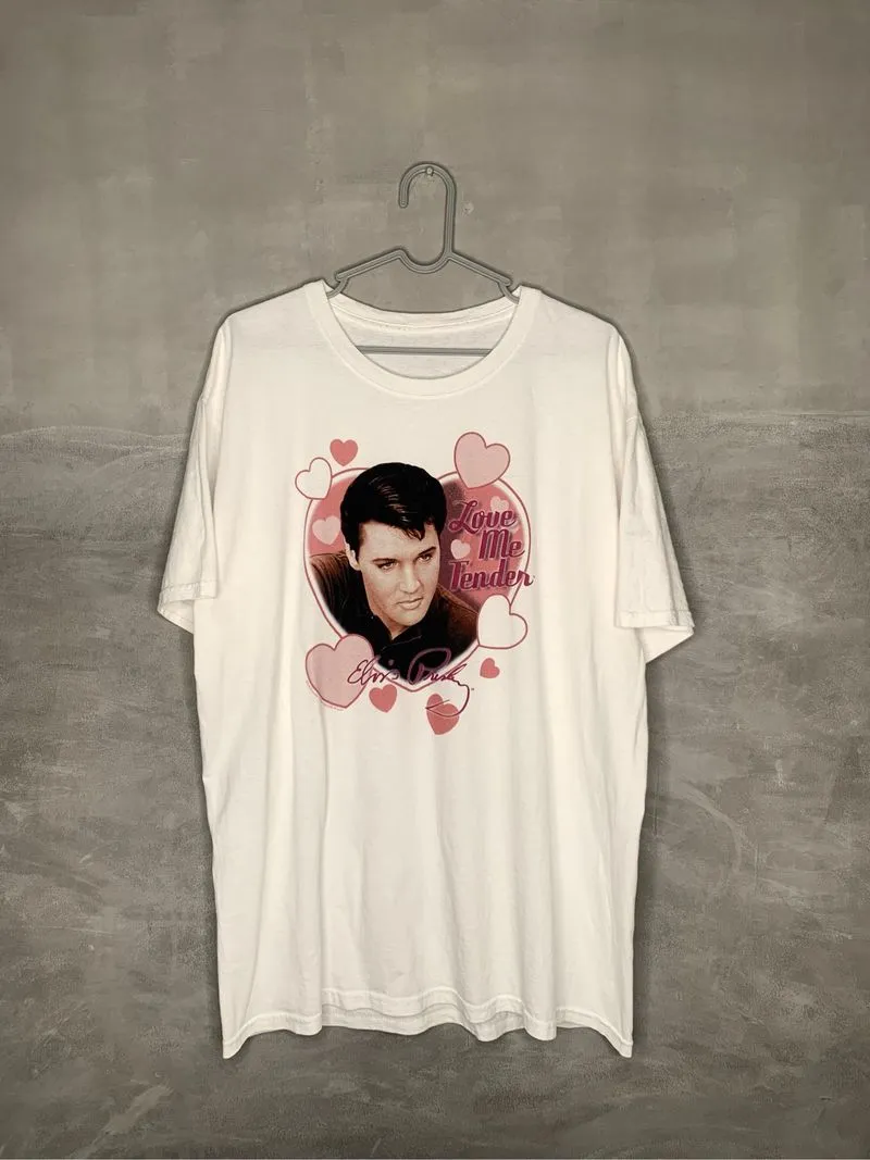 ELVIS PRESLEY photo 1