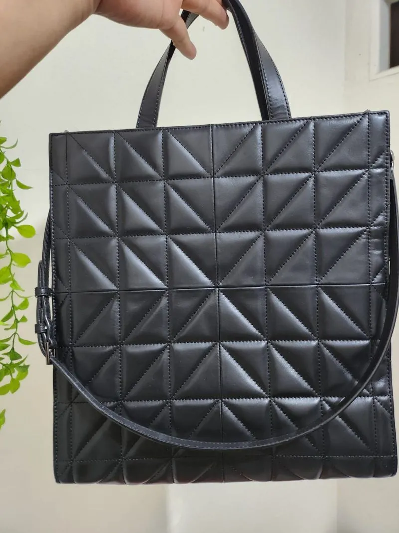 pedro sling bag; tas kulit asli ; tas laptop; tas dokumen; photo 1