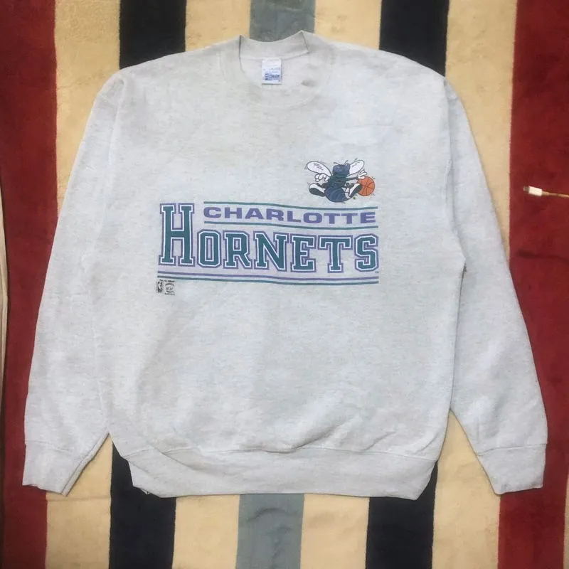 Vintage 90s Salem Charlotte Hornets Sweatshirt photo 1