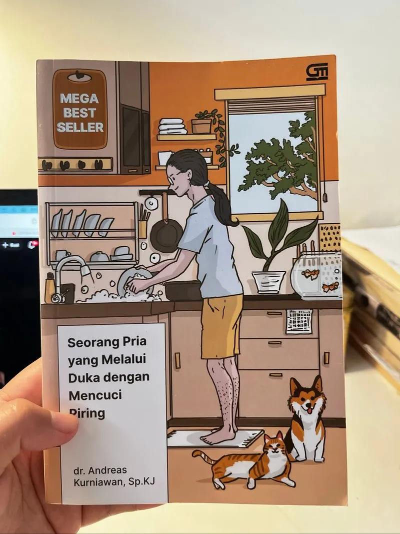 Buku Seorang Pria yang Melalui Duka dengan Mencuci Piring photo 1