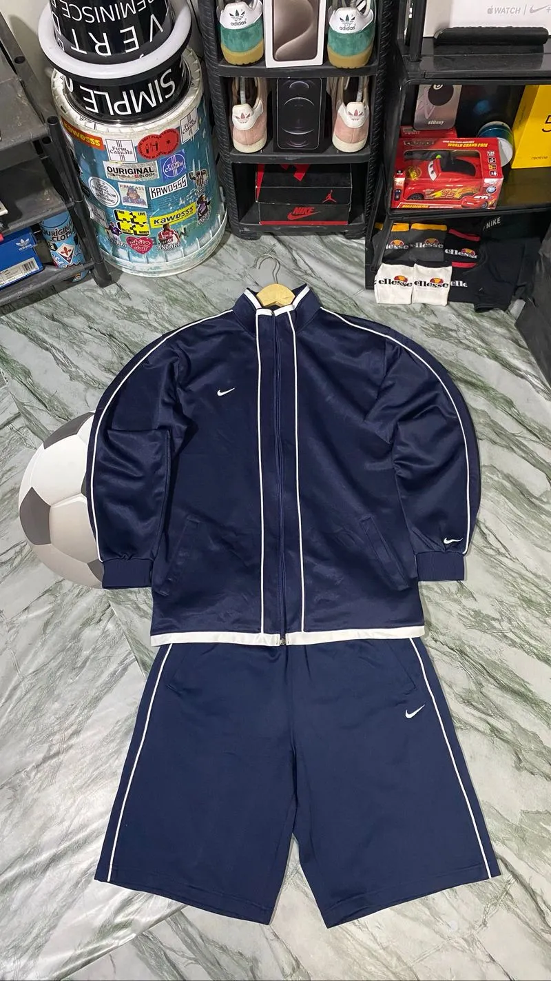 Tracksuit Nike vintage not puma ellesse adidas mlb champion  photo 1