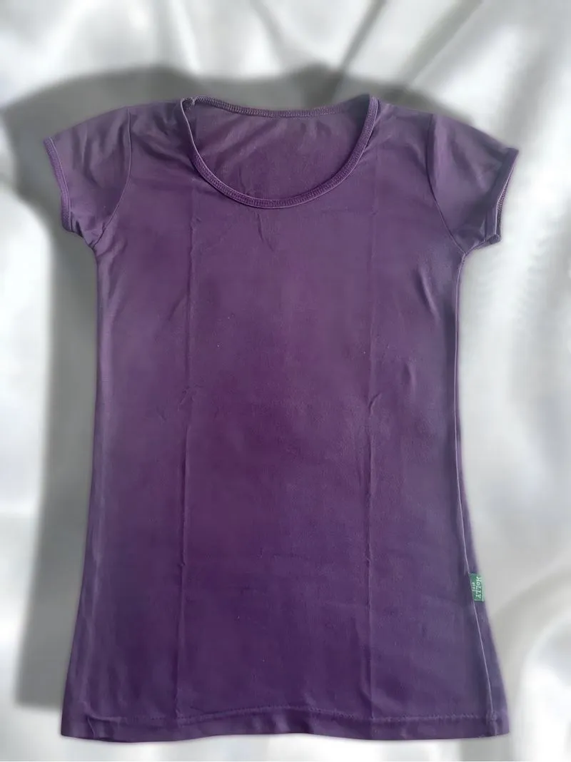 Tight shirt photo 1