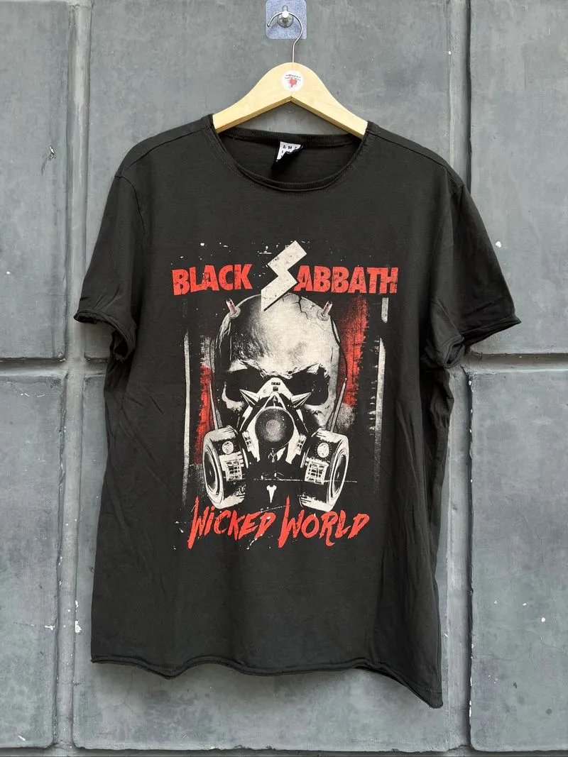 Black sabbath photo 1