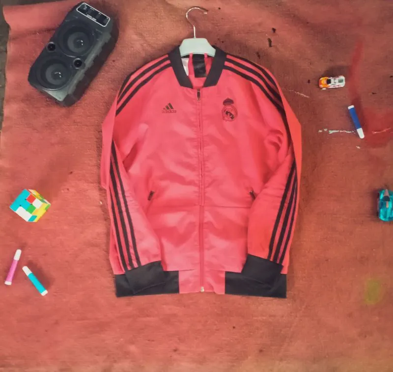 Tractop Adidas real Madrid photo 1