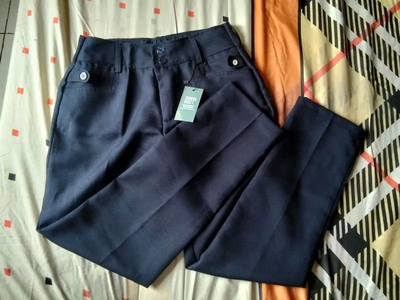 Celana bahan slim fit photo 1