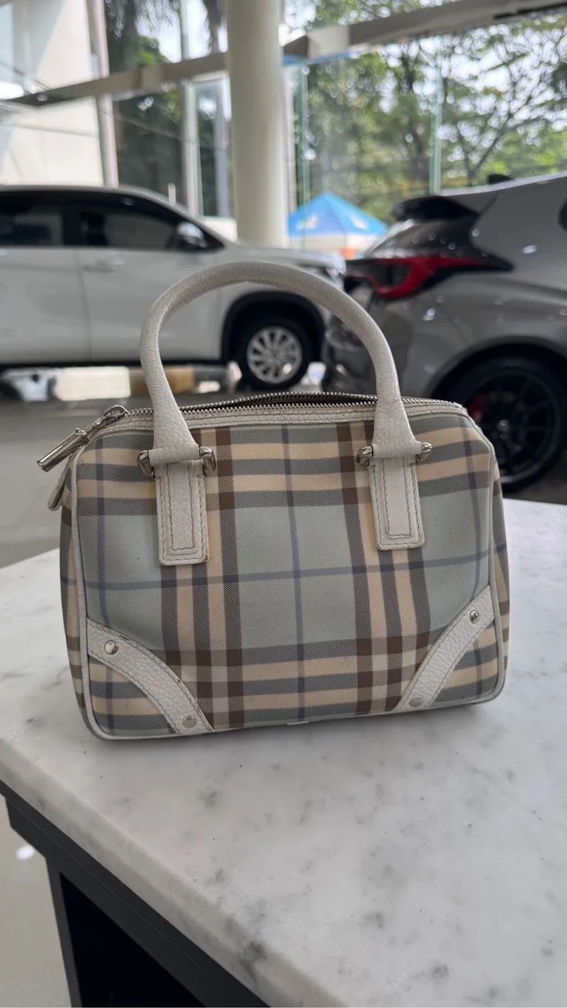 burberry Nova Check PVC photo 1