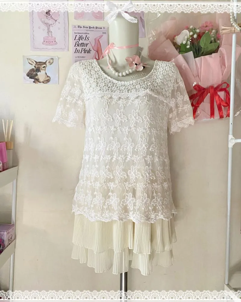 Butterfly Lace Top photo 1