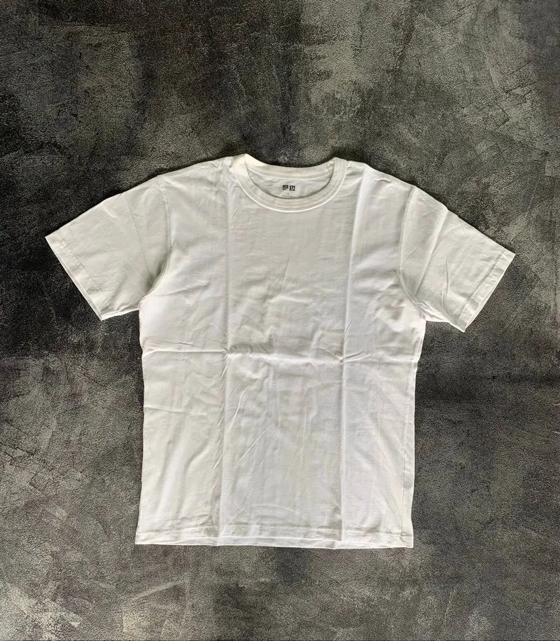 Uniqlo Blank Tee photo 1