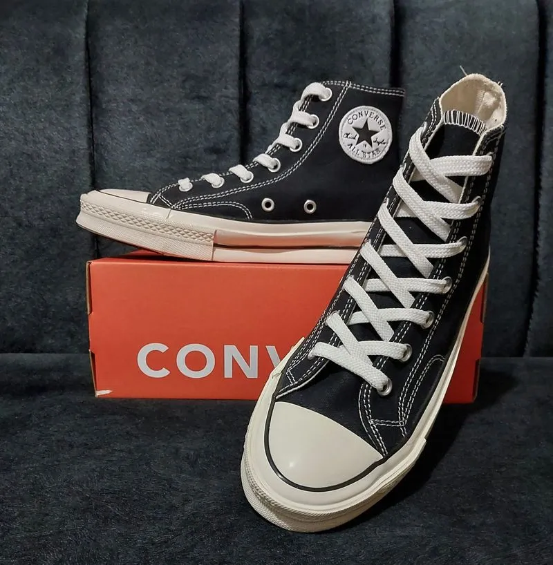 Sepatu Converse 70s high photo 1