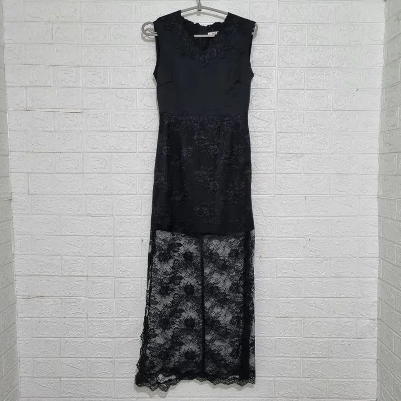 Dress Brukat Hitam photo 1