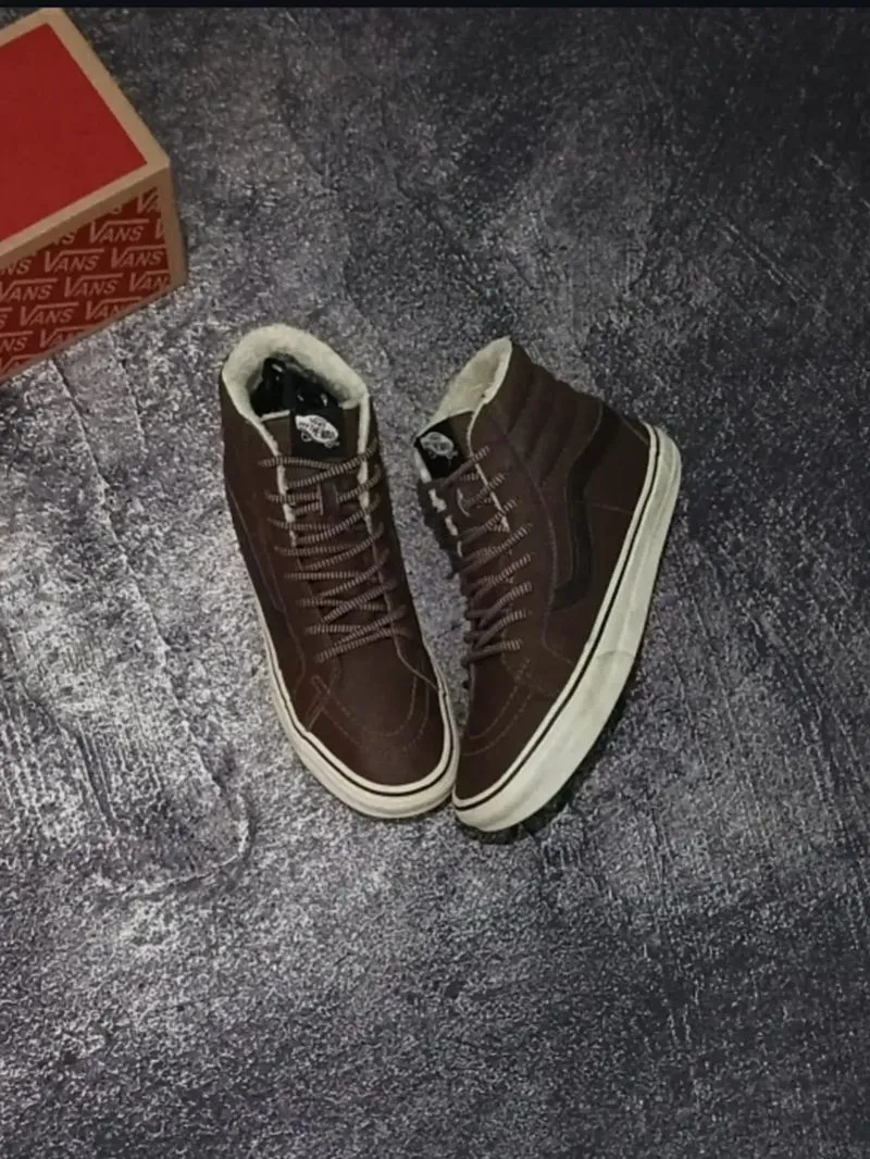 Vans SK8-Hi Leather photo 1