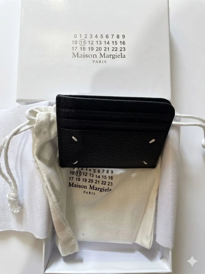 Maison Margiela Black Pebbled Leather Card Holder photo 1