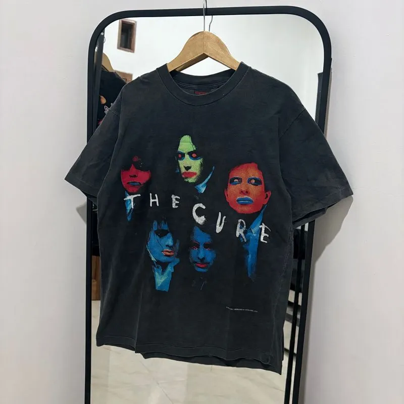 Kaos Band The Cure Vintage Washed Hitam photo 1