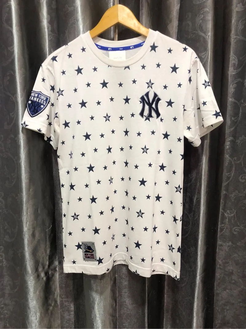 MLB AOP photo 1
