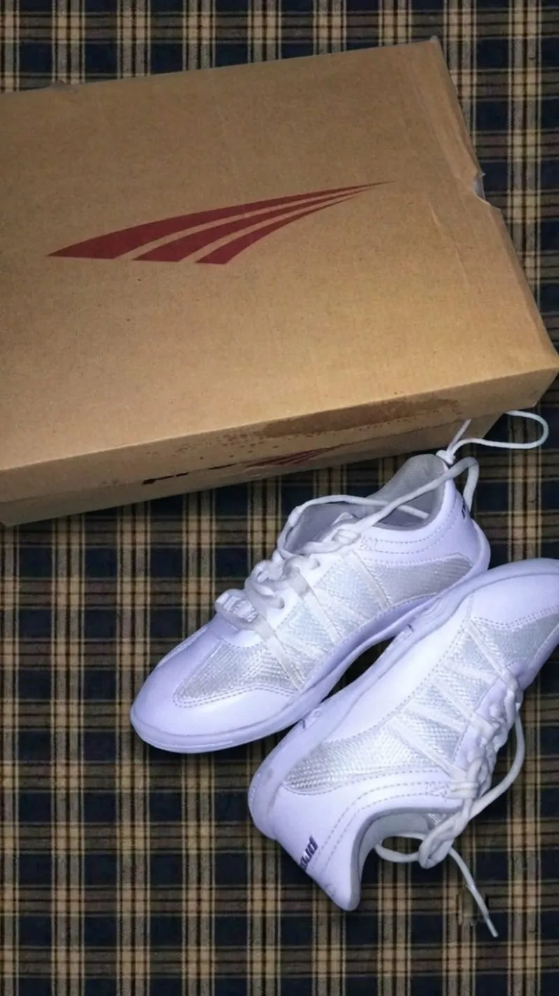Sepatu cheerleader proteam  photo 1