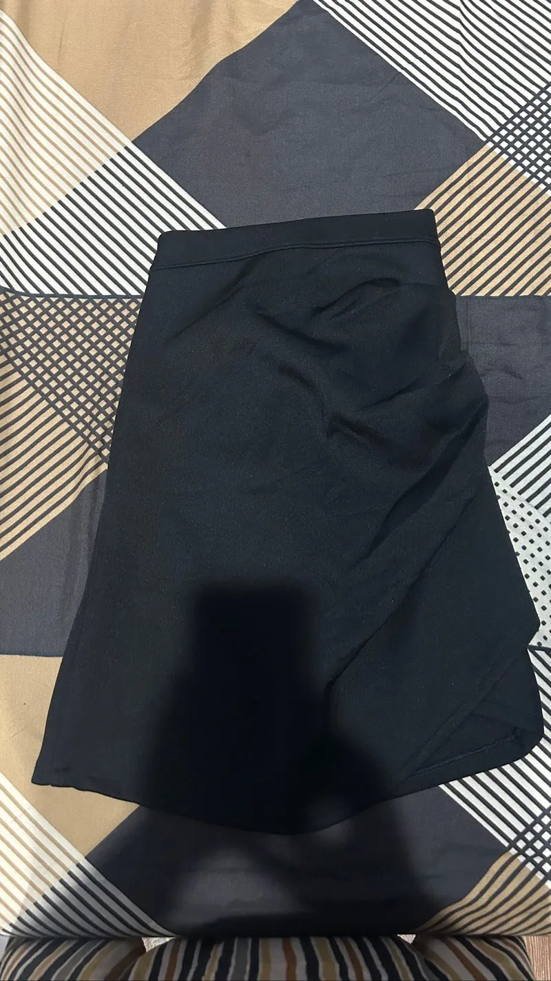 preloved-mini skirt photo 1