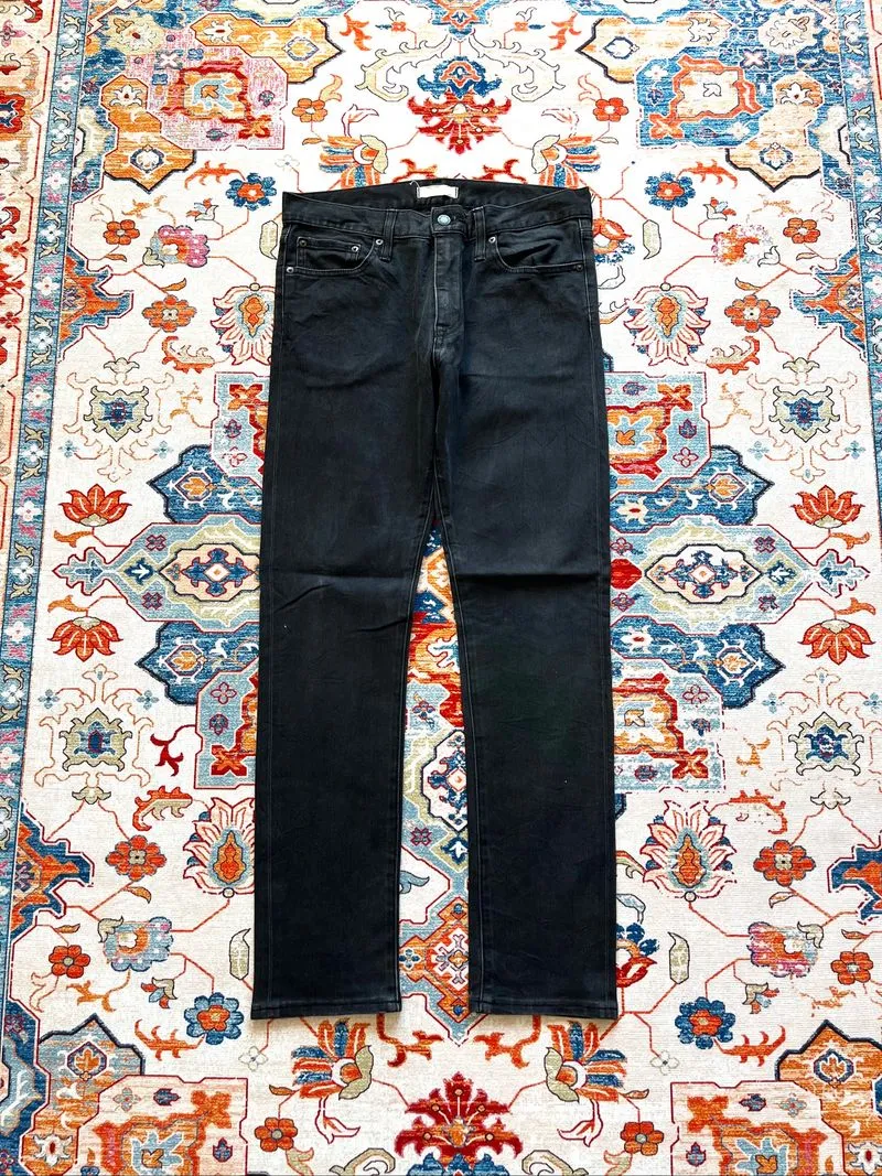 Uniqlo Snow Black Jeans photo 1