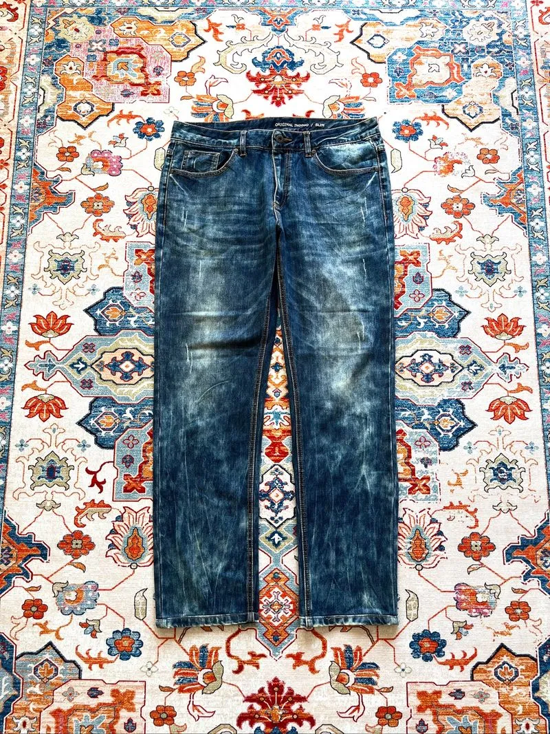 Polham Distres Jeans photo 1