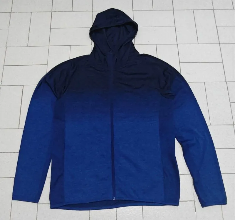 Jaket Sport Running Uniqlo Dry Ex Biru Gradasi  photo 1