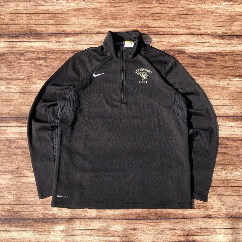 Halzip Nike BNWT photo 1