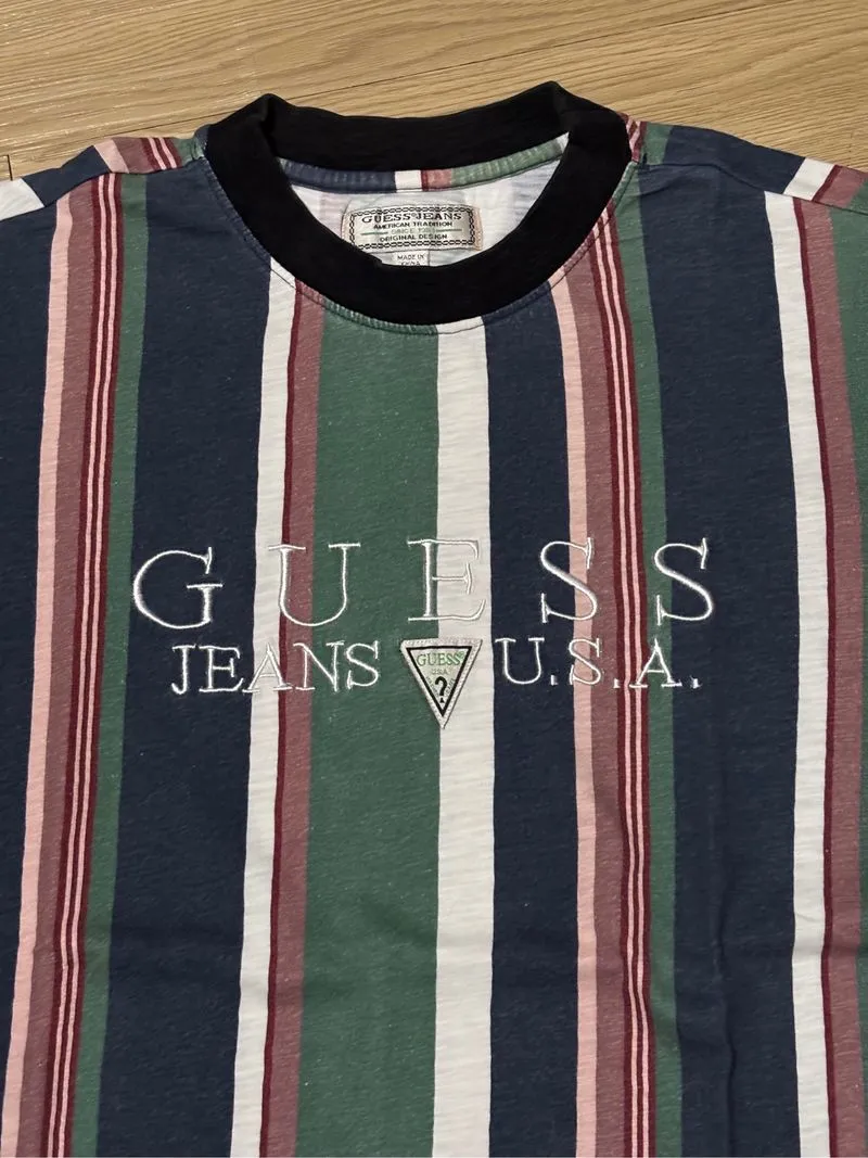Kaos Guess Salur photo 1