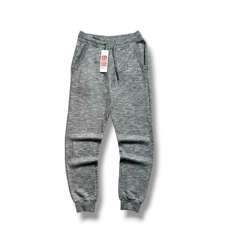 Uniqlo Joggerpants  photo 1