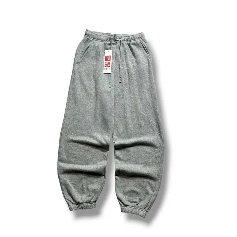 Uniqlo joggerpants  photo 1